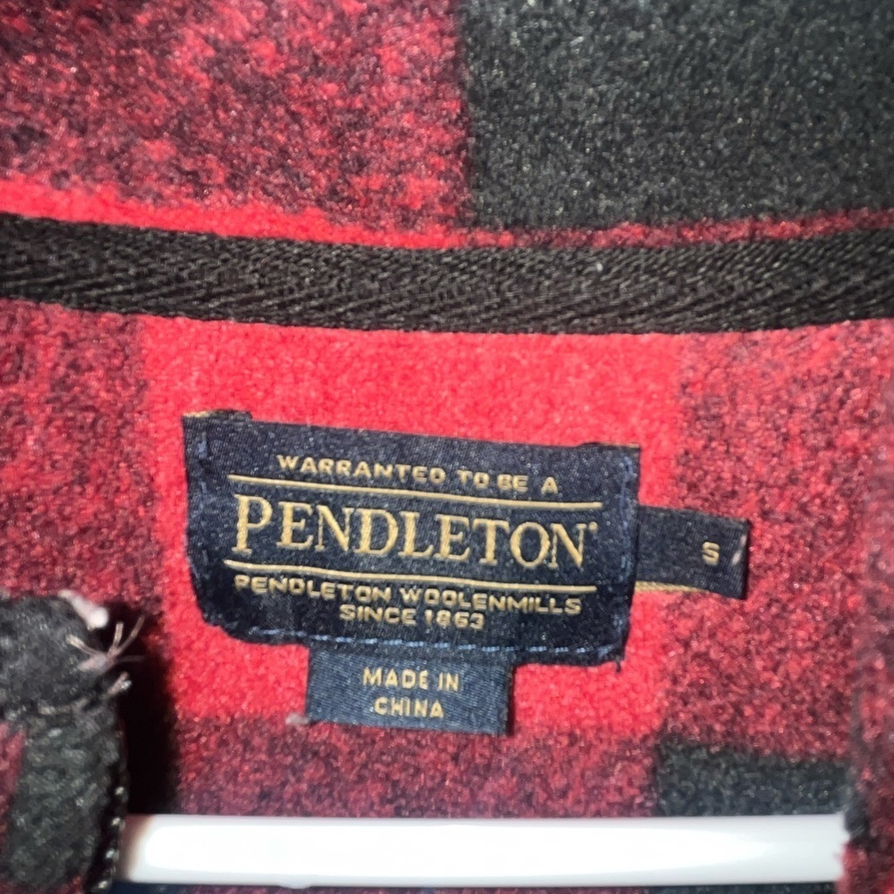PENDLETON Mens Fleece Pullover Sweater Red Plaid 1/4 Zip Long Sleeve - Picture 3 of 3